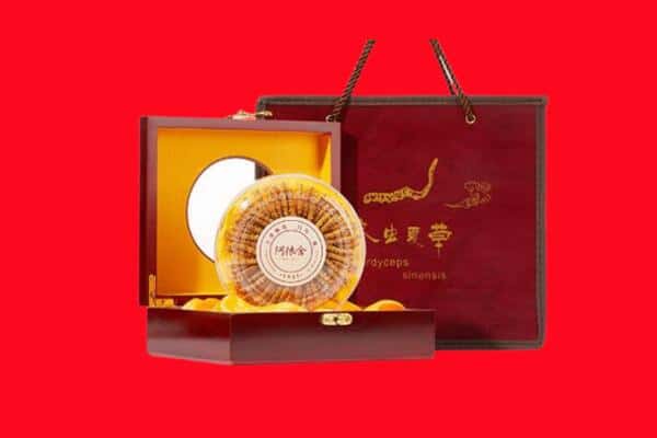 诚信求购:日照东港区高价回收冬虫夏草是按克吗